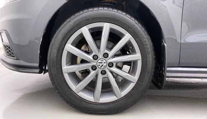 2020 Volkswagen Polo HIGHLINE PLUS 1.0, Petrol, Manual, 29,131 km, Left Front Wheel