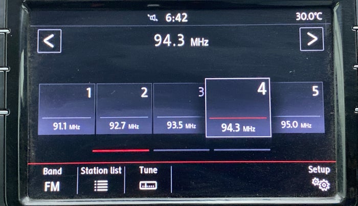 2020 Volkswagen Polo HIGHLINE PLUS 1.0, Petrol, Manual, 29,131 km, Touchscreen Infotainment System