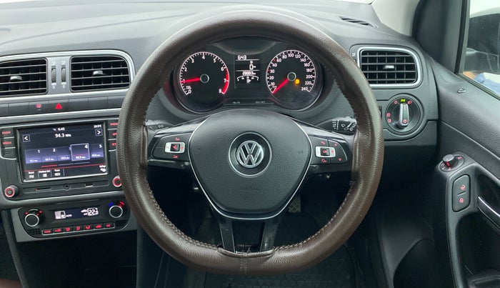 2020 Volkswagen Polo HIGHLINE PLUS 1.0, Petrol, Manual, 29,131 km, Steering Wheel Close Up