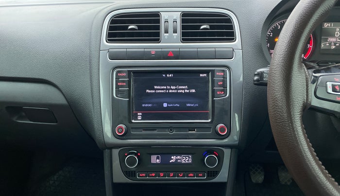 2020 Volkswagen Polo HIGHLINE PLUS 1.0, Petrol, Manual, 29,131 km, Air Conditioner