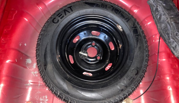 2017 Renault Kwid RXT 1.0 AMT (O), Petrol, Automatic, 79,156 km, Spare Tyre