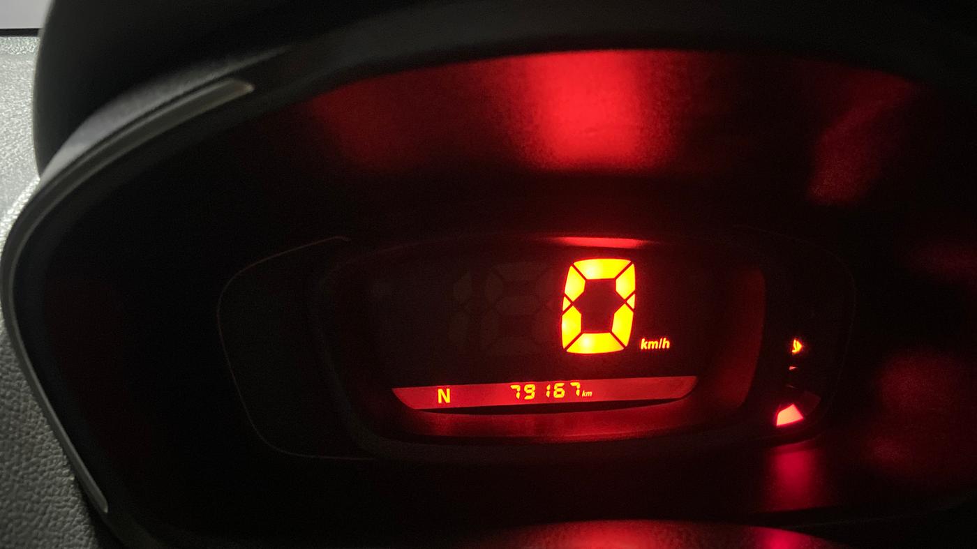 2017 Renault Kwid RXT 1.0 AMT (O), Petrol, Automatic, 79,156 km, Odometer Image
