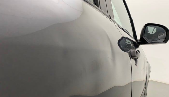 2015 Maruti Swift VXI, Petrol, Manual, 68,742 km, Right rear door - Slightly dented