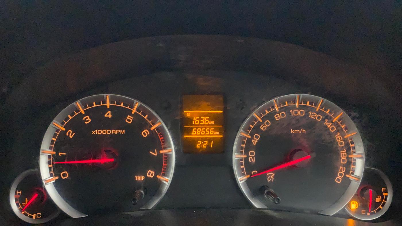 2015 Maruti Swift VXI, Petrol, Manual, 68,742 km, Odometer Image