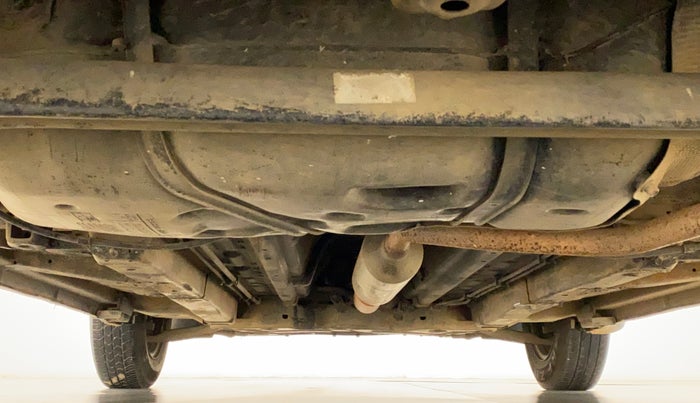 2015 Maruti Swift VXI, Petrol, Manual, 68,742 km, Rear Underbody