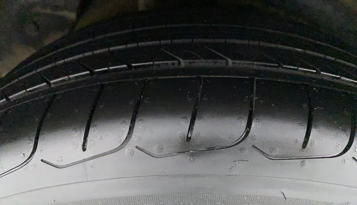 2019 Hyundai Creta SX (O) EXECUTIVE 1.6 PETROL, Petrol, Manual, 64,393 km, Right Rear Tyre Tread