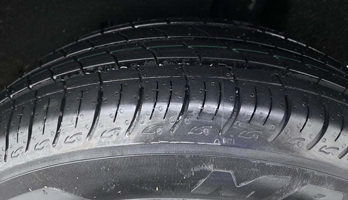 2021 Maruti Baleno DELTA 1.2 K12, Petrol, Manual, 22,883 km, Left Rear Tyre Tread