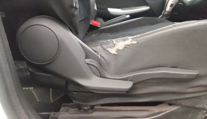2017 Maruti Baleno ALPHA CVT PETROL 1.2, Petrol, Automatic, 61,180 km, Driver Side Adjustment Panel