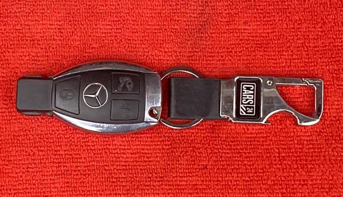 2009 Mercedes Benz C Class 220 CDI ELEGANCE AT, Diesel, Automatic, 66,546 km, Key Close Up
