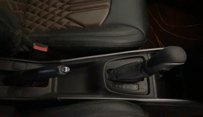 2020 Toyota Glanza V CVT, Petrol, Automatic, 31,716 km, Gear Lever