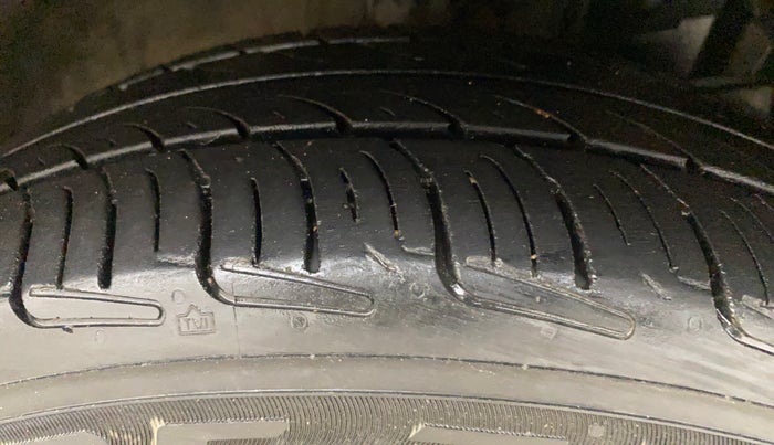 2019 Honda Amaze 1.2L I-VTEC VX, Petrol, Manual, 78,789 km, Right Front Tyre Tread