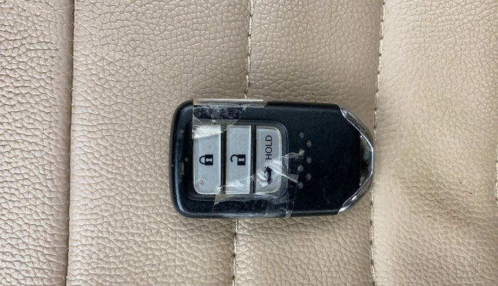 2019 Honda Amaze 1.2L I-VTEC VX, Petrol, Manual, 78,789 km, Key Close Up