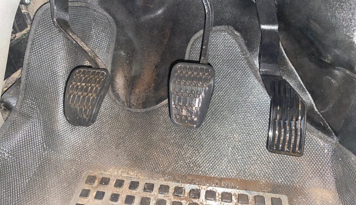 2018 Tata NEXON XZ PLUS DIESEL, Diesel, Manual, 93,890 km, Pedals