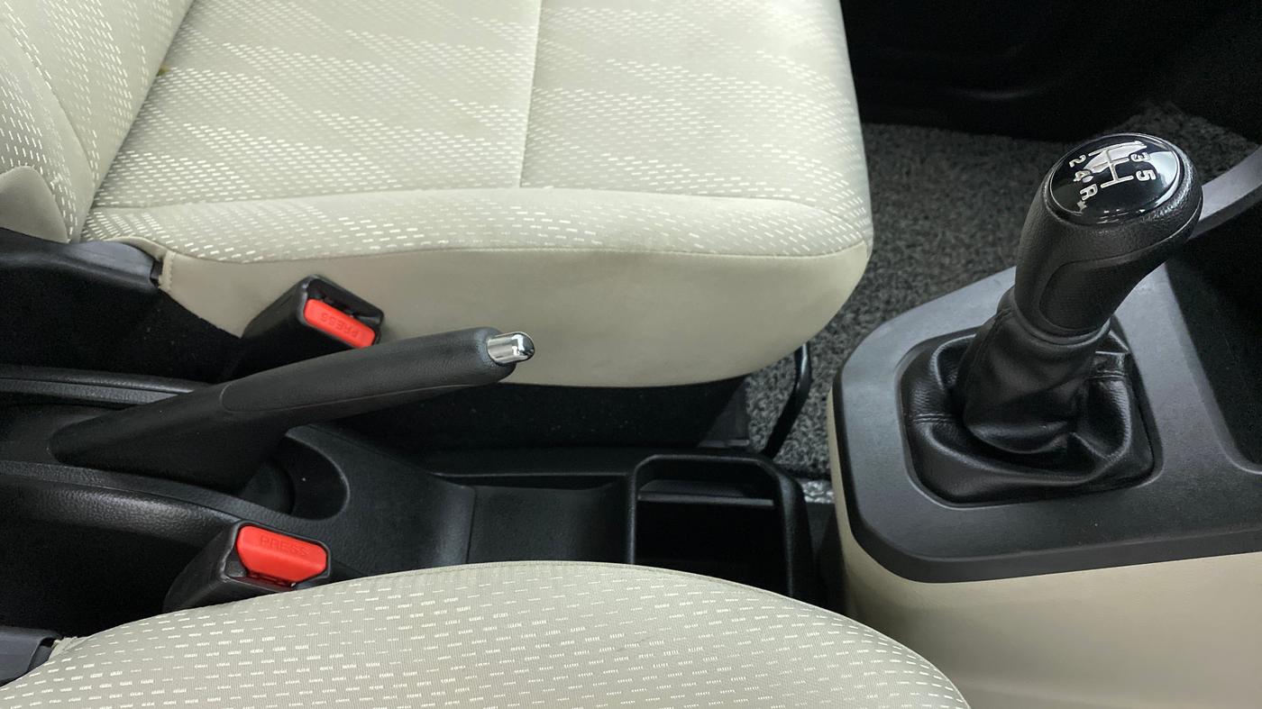 2019 Maruti New Wagon-R ZXI 1.2 old, Petrol, Manual, 10,341 km, Gear Lever