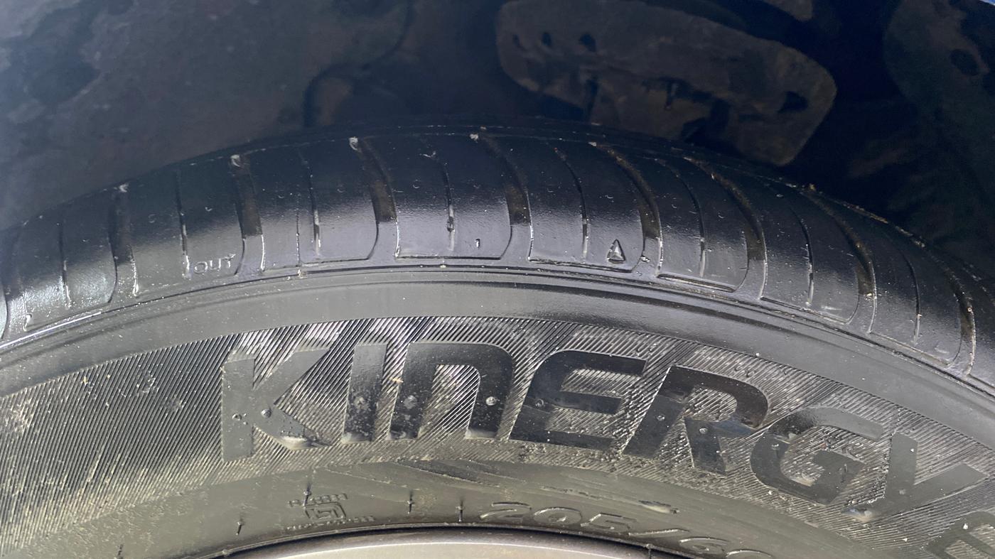 2017 Hyundai New Elantra 2.0 SX AT PETROL, Petrol, Automatic, 86,679 km, Left Front Tyre Tread