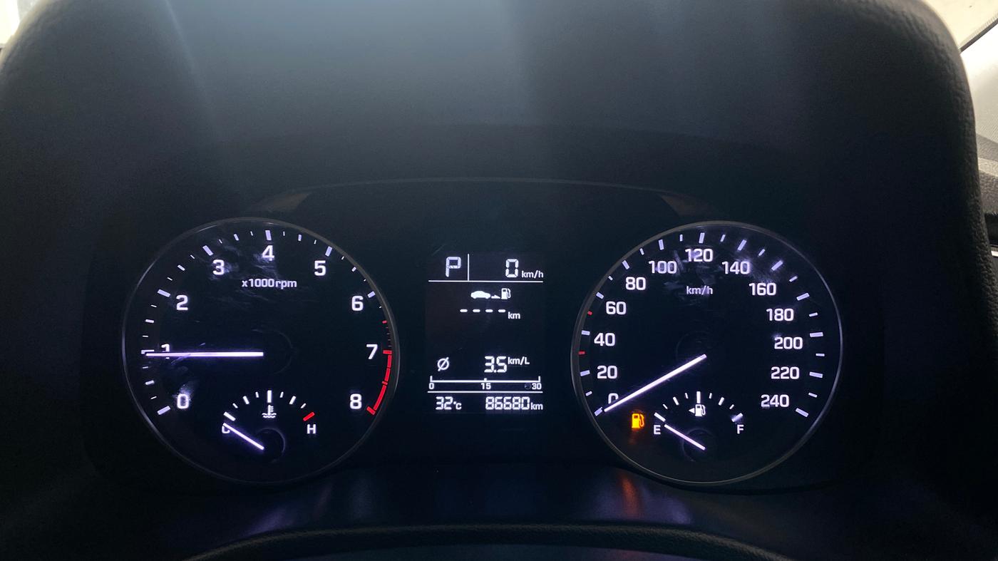 2017 Hyundai New Elantra 2.0 SX AT PETROL, Petrol, Automatic, 86,679 km, Odometer Image