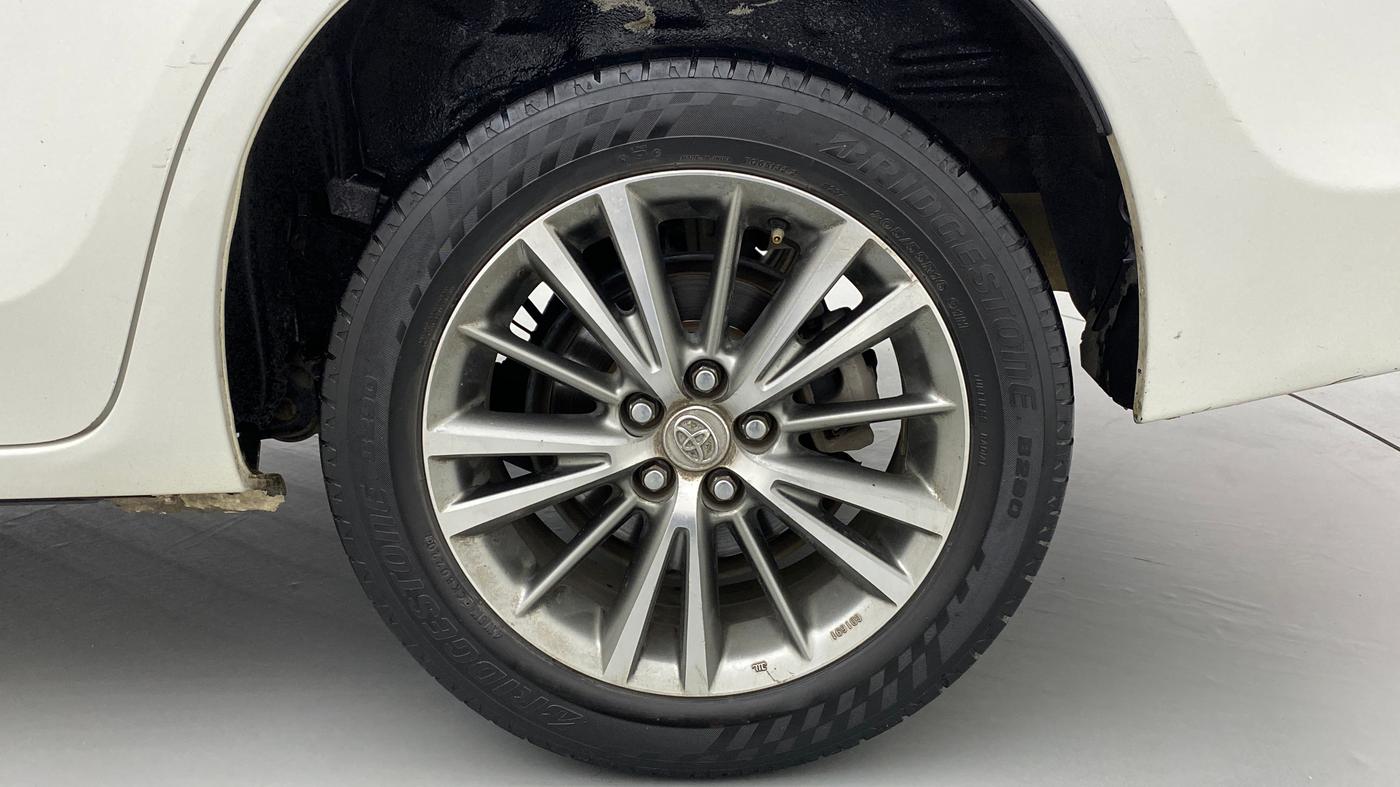2017 Toyota Corolla Altis VL CVT PETROL, Petrol, Automatic, 98,414 km, Left Rear Wheel