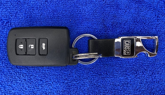 2017 Toyota Corolla Altis VL CVT PETROL, Petrol, Automatic, 98,414 km, Key Close Up