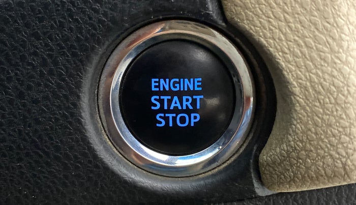 2017 Toyota Corolla Altis VL CVT PETROL, Petrol, Automatic, 98,414 km, Keyless Start/ Stop Button