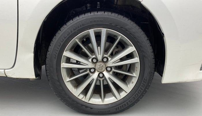 2017 Toyota Corolla Altis VL CVT PETROL, Petrol, Automatic, 98,414 km, Right Front Wheel
