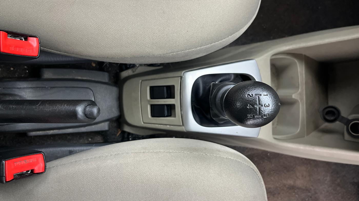 2017 Maruti Alto K10 VXI, Petrol, Manual, 80,632 km, Gear Lever