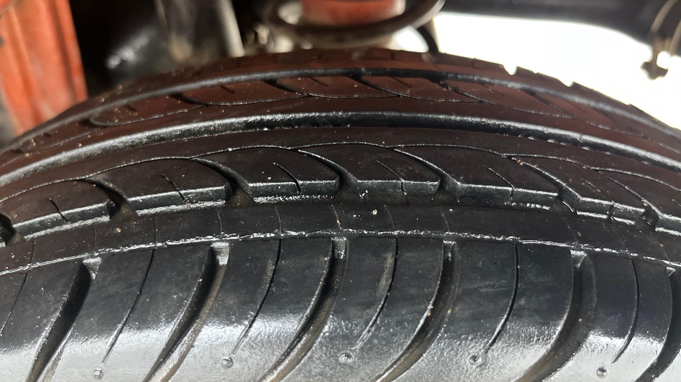 2017 Maruti Alto K10 VXI, Petrol, Manual, 80,632 km, Left Rear Tyre Tread