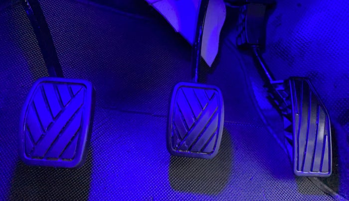2018 Maruti Baleno SIGMA 1.2 K12, Petrol, Manual, 75,340 km, Pedals