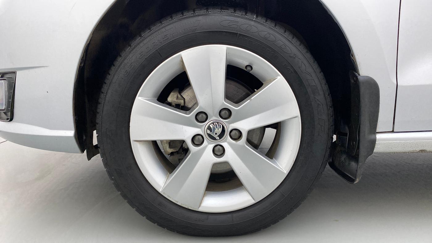 2020 Skoda Rapid 1.0 AMBITION TSI MT, Petrol, Manual, 20,850 km, Left Front Wheel