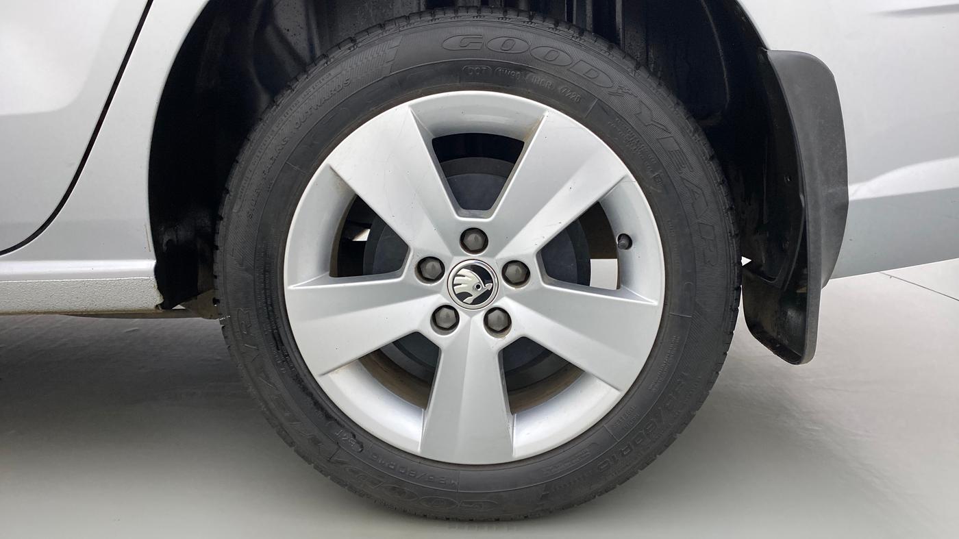 2020 Skoda Rapid 1.0 AMBITION TSI MT, Petrol, Manual, 20,850 km, Left Rear Wheel