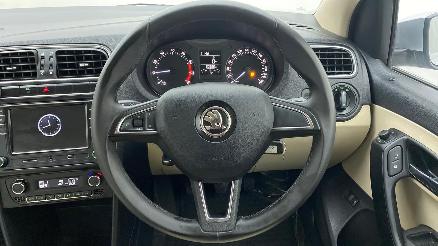 2020 Skoda Rapid 1.0 AMBITION TSI MT, Petrol, Manual, 20,850 km, Steering Wheel Close Up