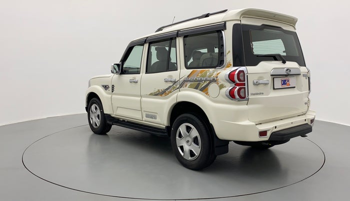 2018 Mahindra Scorpio S7 140 BHP 2WD, Diesel, Manual, 16,454 km, Left Back Diagonal