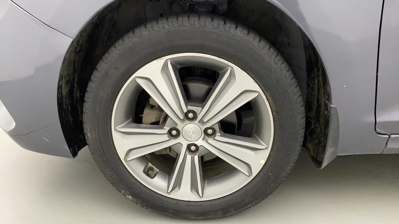 2018 Hyundai Verna 1.6 SX (O) CRDI MT, Diesel, Manual, 55,220 km, Left Front Wheel