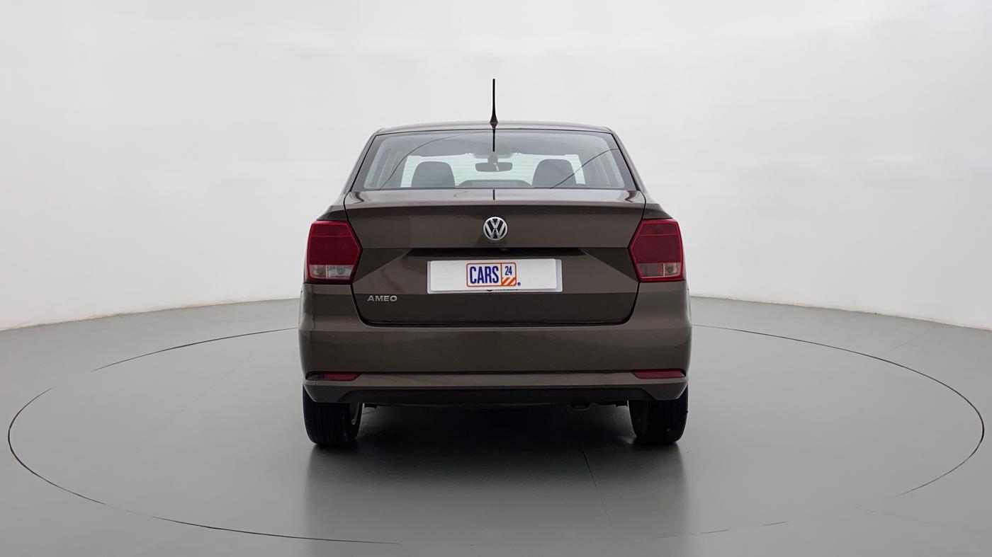 2016 Volkswagen Ameo HIGHLINE 1.2, Petrol, Manual, 64,500 km, Back/Rear