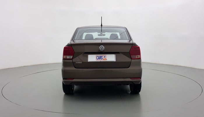 2016 Volkswagen Ameo HIGHLINE 1.2, Petrol, Manual, 64,500 km, Back/Rear