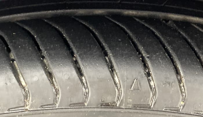2014 Hyundai Grand i10 ASTA AT 1.2 KAPPA VTVT, Petrol, Automatic, 47,734 km, Left Front Tyre Tread