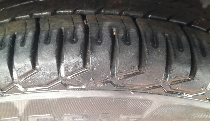 2016 Tata Tiago XM PETROL, Petrol, Manual, 64,168 km, Right Rear Tyre Tread