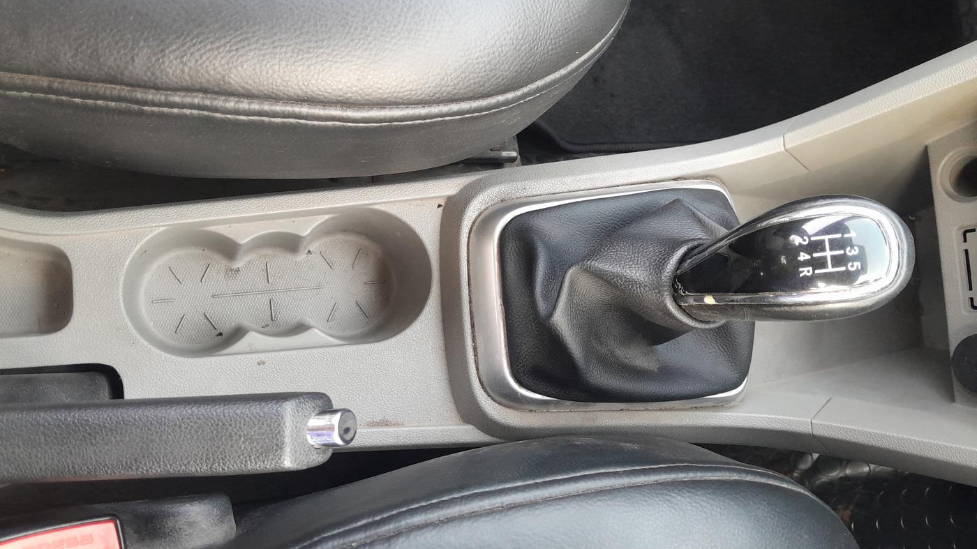 2016 Tata Tiago XM PETROL, Petrol, Manual, 64,168 km, Gear Lever