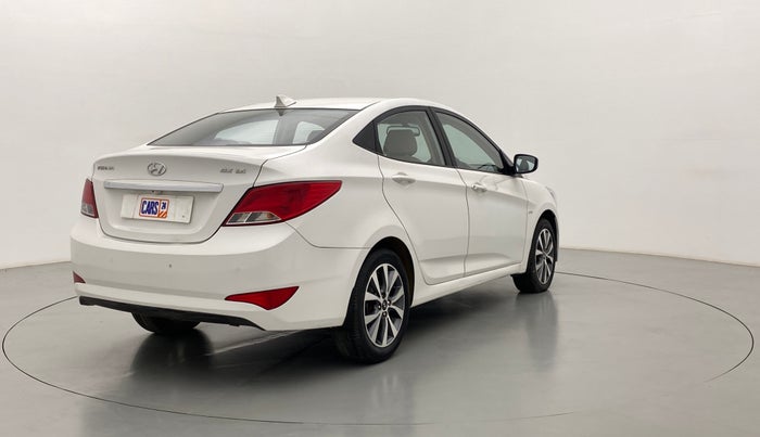 2016 Hyundai Verna FLUIDIC 1.6 VTVT SX AT, Petrol, Automatic, 29,406 km, Right Back Diagonal