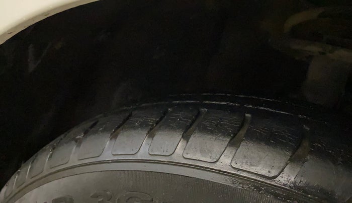 2018 Maruti Dzire VXI AMT, Petrol, Automatic, 63,854 km, Right Front Tyre Tread