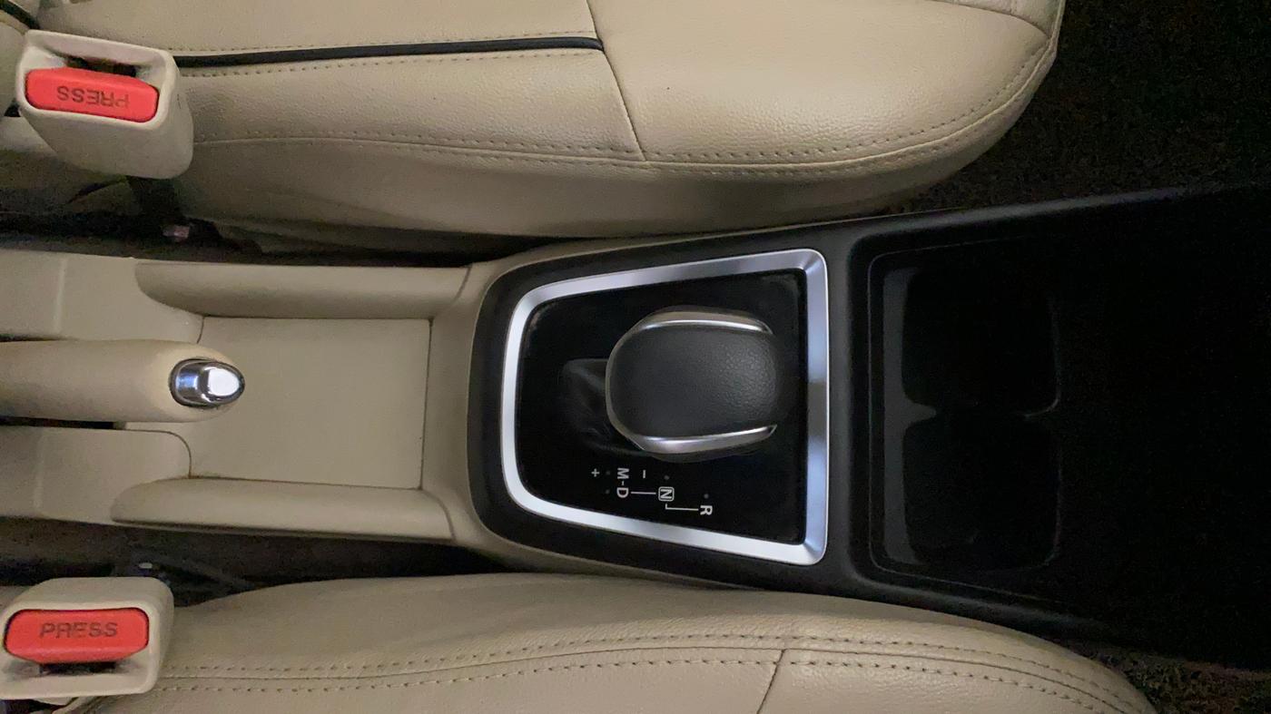 2018 Maruti Dzire VXI AMT, Petrol, Automatic, 63,854 km, Gear Lever