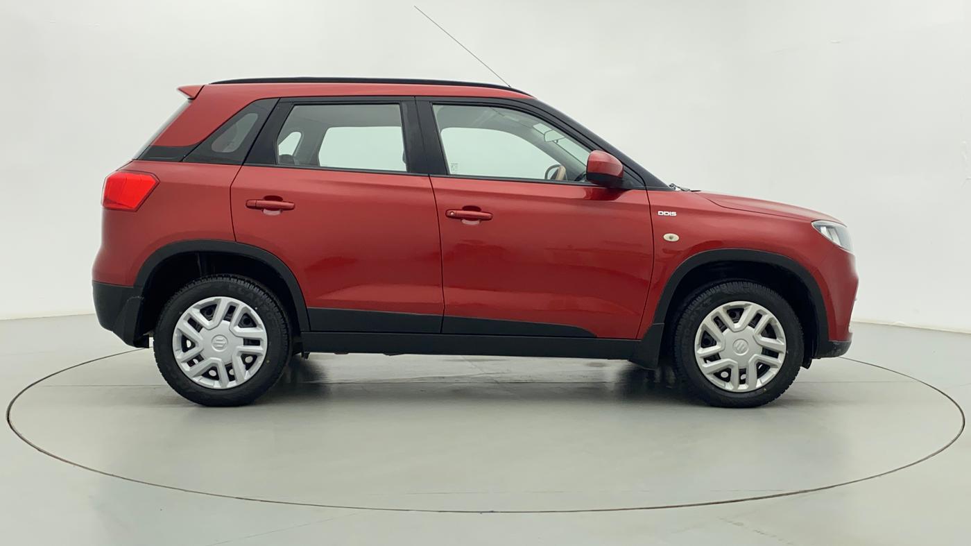 2018 Maruti Vitara Brezza VDI, Diesel, Manual, 52,765 km, Right Side View