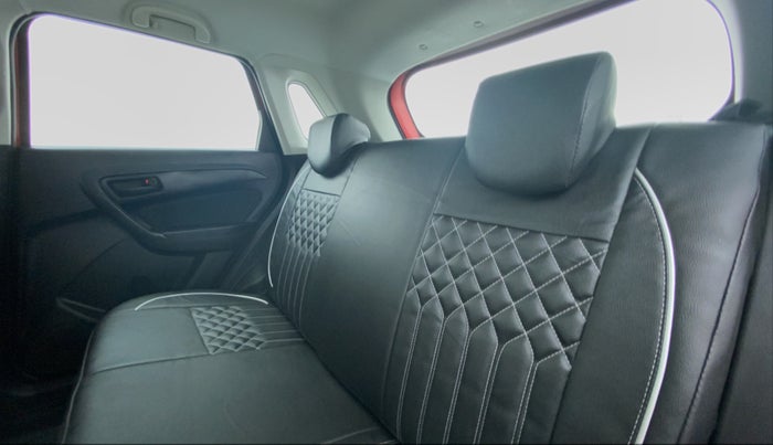 2018 Maruti Vitara Brezza VDI, Diesel, Manual, 52,765 km, Right Side Door Cabin View