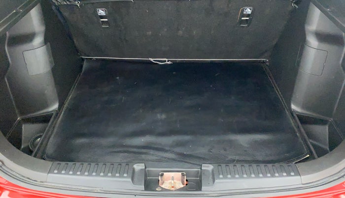 2018 Maruti Vitara Brezza VDI, Diesel, Manual, 52,765 km, Boot Inside View