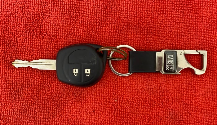 2018 Maruti Vitara Brezza VDI, Diesel, Manual, 52,765 km, Key Close-up