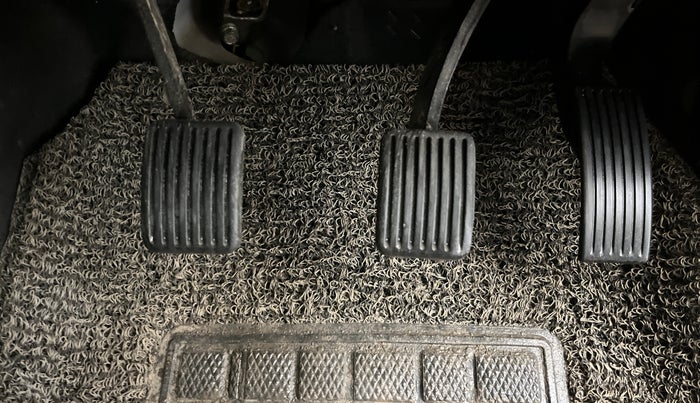 2019 Hyundai Xcent S 1.2, Petrol, Manual, 31,094 km, Pedals