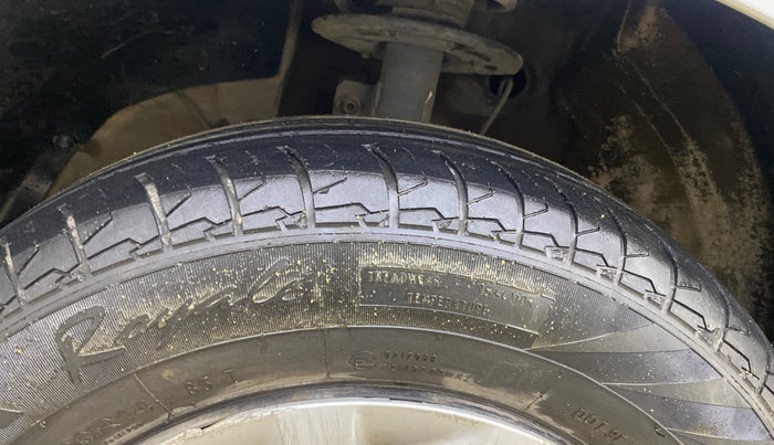 2023 Maruti Dzire VXI, Petrol, Manual, 66,825 km, Left Front Tyre Tread