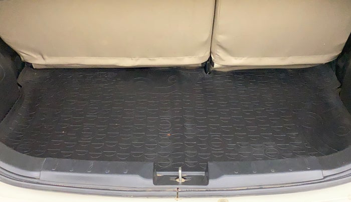 2018 Maruti Celerio X VXI (O), Petrol, Manual, 39,995 km, Boot Inside