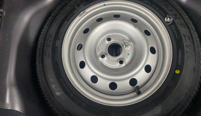 2013 Maruti Swift LXI, Petrol, Manual, 56,724 km, Spare Tyre