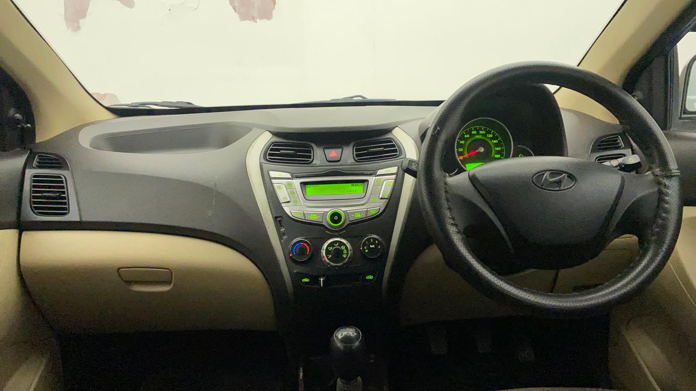 2015 Hyundai Eon MAGNA +, Petrol, Manual, 50,126 km, Dashboard