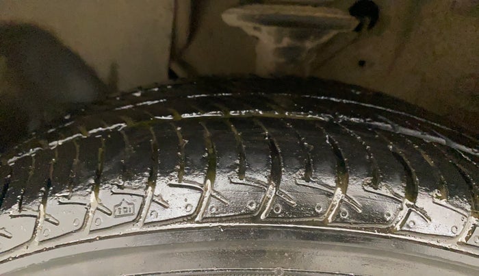 2021 Maruti New Wagon-R ZXI 1.2, Petrol, Manual, 48,537 km, Left Front Tyre Tread